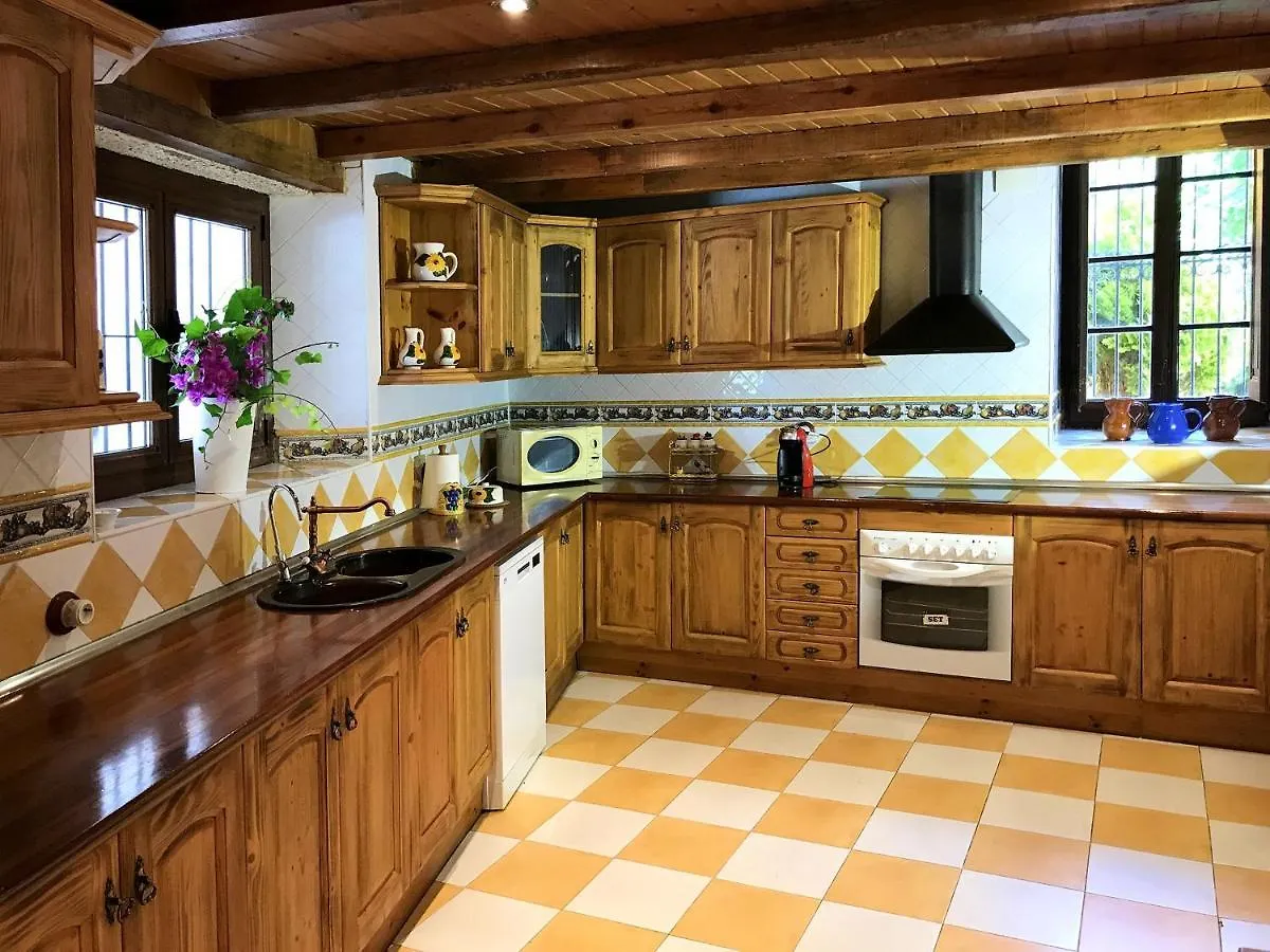 Spectacular Villa With Mountain View In Can Trabal Private Pool